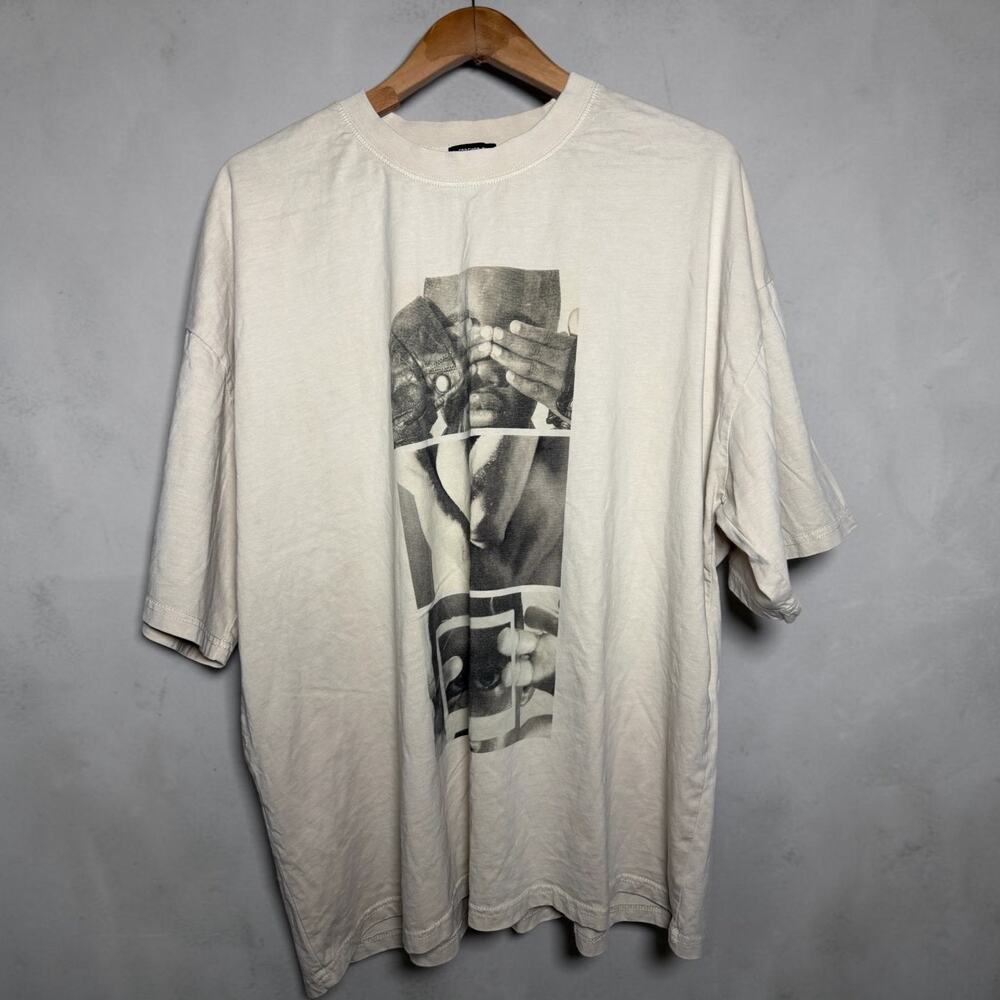 Henry R. Jones II Men Oversized Graphic Tee Cream Embroidered Quote Shirt L